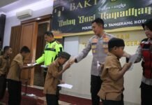 Ramadhan Kareem, Polres Metro Tangerang Kota Gelar Baksos di Yayasan Yatim Piatu Yapata