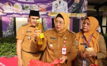 Hadiri Bazar Sembako Murah, Intan Nurul Hikmah : Kegiatan ini dapat menekan inflasi dan kenaikan harga