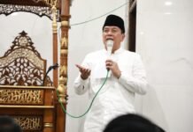 Bupati Maesyal Serap Aspirasi Melalui Tarawih Bersama Masyarakat di Desa Tobat Balaraja