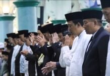 Sachrudin – Maryono Salat Idulfitri Bareng Wamenkes RI