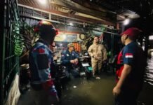 Pascabanjir Surut, BPBD Kota Tangerang Bersihkan Rumah hingga Sekolah Terdampak