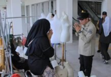 Maryono Sapa Para Pedagang yang Telah Tempati Kios Baru Pasar Anyar Kota Tangerang