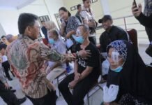 Sachrduin Hadiri Kegiatan Bhakti Kesehatan Operasi Mata Katarak RSUP dr. Sitanala