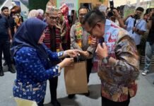 Kolaborasi Lintas Daerah, Disbudpar Kota Tangerang Gaungkan Ekonomi Kreatif di Kota Batu