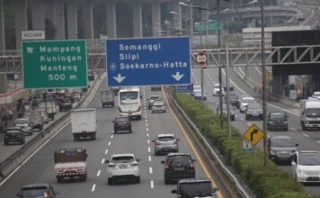 Penutupan Gerbang Tol di Jakarta Berlaku Hingga Oktober, Pengendara Diminta Waspada Macet Penutupan Gerbang Tol di Jakarta Berlaku Hingga Oktober, Pengendara Diminta Waspada Macet