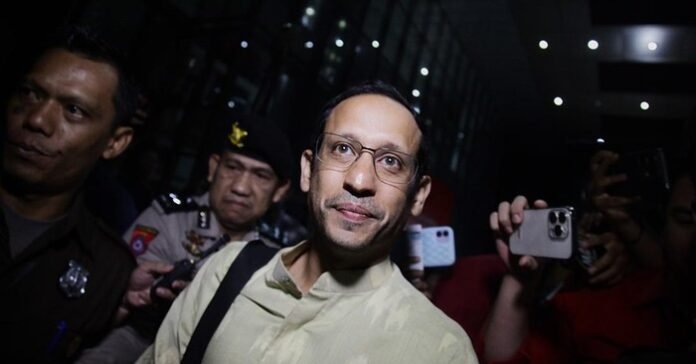 ekspresi-nadiem-makarim-usai-diperiksa-kpk-1754569216780_169 Nadiem Makarim Bakal Diperiksa Kejagung soal Kasus Pengadaan Laptop Besok