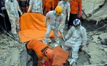 BNPB Update: 37 Santri Tewas dalam Tragedi Ambruknya Ponpes Al Khoziny Sidoarjo BNPB Update: 37 Santri Tewas dalam Tragedi Ambruknya Ponpes Al Khoziny Sidoarjo