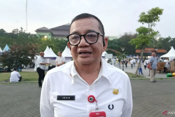 1000150803.jpg Tersisa 20 Persen Lagi, Pemkab Tangerang Kebut Perbaikan Jalan Rusak