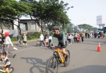 Dipadati Ribuan Warga, CFD BSD Jadi Ajang Sehat Sekaligus Dongkrak Ekonomi Lokal Dipadati Ribuan Warga, CFD BSD Jadi Ajang Sehat Sekaligus Dongkrak Ekonomi Lokal