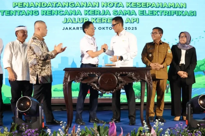 IMG-20251021-WA0006-1 Reaktivasi Jalur Rangkasbitung–Pandeglang Dimulai 2027, Banten Siap Koneksikan Rel yang Terlupa