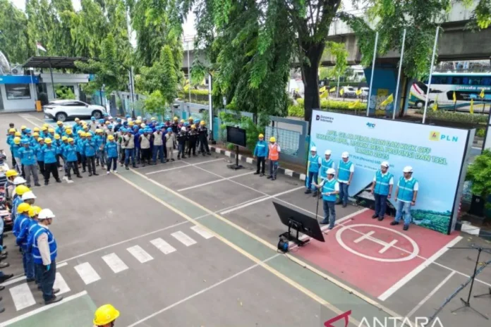 PLN Hadirkan Listrik untuk Ribuan Warga Kurang Mampu di Provinsi Banten