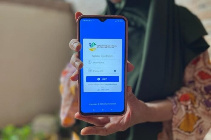 aplikasi-cekbansos-kemensos Bantuan Cair Bulan Ini! Panduan Lengkap Cek Penerima Bansos Oktober 2025 lewat HP dan Offline