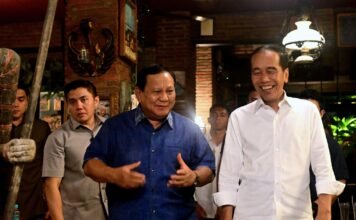 PKS Singgung Gibran Bikin Rumit, PSI Tegaskan Prabowo-Jokowi Tetap Kompak PKS Singgung Gibran Bikin Rumit, PSI Tegaskan Prabowo-Jokowi Tetap Kompak