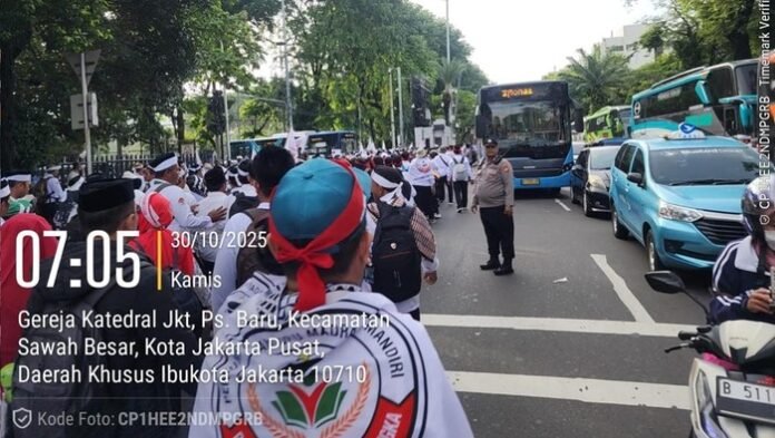 Suara Guru Menggema di Monas: 1.500 Polisi Amankan Aksi Hari Ini