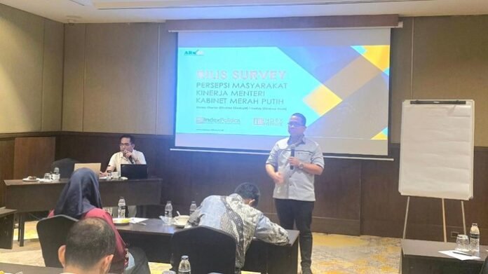 lembaga-survei-index-politica-merilis-hasil-survei-top-of-mind-menteri-di-kabinet-merah-putih-1760501794328_169 Popularitas Menteri Kabinet Merah Putih: Purbaya di Puncak, AHY dan Bahlil Menyusul