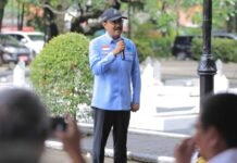 Kunjungi TMP Taruna Kota Tangerang, Menteri Sosial Ziarah ke Makam Daan Mogot