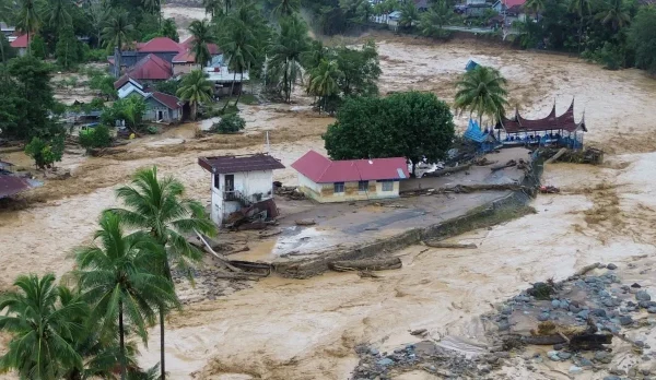 Sumbar Darurat Bencana: 61 Warga Tewas, 83 Masih Dicari Hingga Ribuan Warga Terisolir