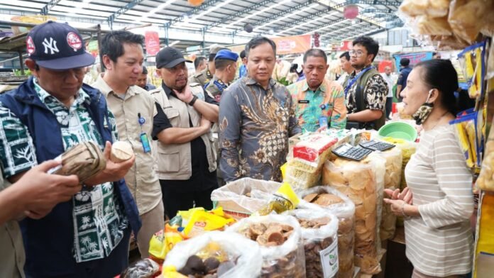1766053279_4 Pemkot Tangsel Pantau Harga dan Keamanan Pangan Jelang Libur Nataru