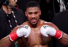 Petinju Kelas Berat Anthony Joshua Terlibat Kecelakaan Fatal Saat Liburan di Nigeria Petinju Kelas Berat Anthony Joshua Terlibat Kecelakaan Fatal Saat Liburan di Nigeria