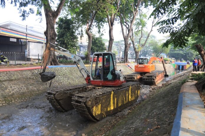 Tangerang Perkuat Drainase dan Turap Saluran Jelang Puncak Musim Hujan