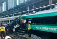 Gerbong Khusus Petani-Pedagang Mulai Beroperasi, Ruang Baru untuk Penggerak Ekonomi Desa Gerbong Khusus Petani-Pedagang Mulai Beroperasi, Ruang Baru untuk Penggerak Ekonomi Desa