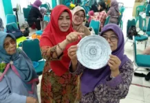 Tangsel Gencarkan Edukasi Pengolahan Sampah Rumah Tangga Demi Kurangi Beban TPA Tangsel Gencarkan Edukasi Pengolahan Sampah Rumah Tangga Demi Kurangi Beban TPA