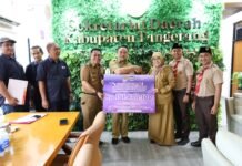 Pramuka Kabupaten Tangerang Donasikan Rp151 Juta untuk Bantu Korban Bencana Sumatera Pramuka Kabupaten Tangerang Donasikan Rp151 Juta untuk Bantu Korban Bencana Sumatera