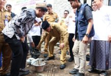 Bupati Maesyal Rasyid Mulai Pembangunan Aspontren, Target Rampung untuk Semua Pesantren Salafy Bupati Maesyal Rasyid Mulai Pembangunan Aspontren, Target Rampung untuk Semua Pesantren Salafy