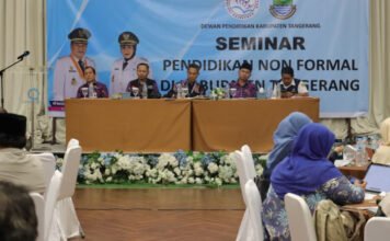 Pemkab Tangerang Buka Peluang Sekolah Kedua bagi Warga Usia Dewasa Pemkab Tangerang Buka Peluang Sekolah Kedua bagi Warga Usia Dewasa