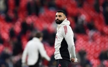 Tersingkir dari Starting XI di Tiga Laga, Moh Salah Merasa Jadi Tersangka dari Taktik Slot Tersingkir dari Starting XI di Tiga Laga, Moh Salah Merasa Jadi Tersangka dari Taktik Slot