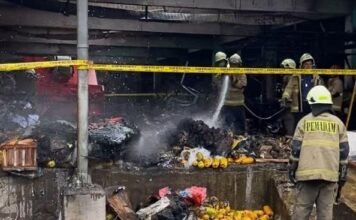 Tanpa Korban Jiwa, Kebakaran Pasar Induk Kramat Jati Tinggalkan Kerugian Fantastis Tanpa Korban Jiwa, Kebakaran Pasar Induk Kramat Jati Tinggalkan Kerugian Fantastis