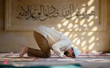 Keliru Jamak Bisa Bikin Salat Tak Sah, Ini Bedanya Taqdim dan Takhir Keliru Jamak Bisa Bikin Salat Tak Sah, Ini Bedanya Taqdim dan Takhir