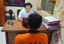 Curi Motor Warga Saat Panen, Pria di Serang Babak Belur Diamuk Massa Curi Motor Warga Saat Panen, Pria di Serang Babak Belur Diamuk Massa