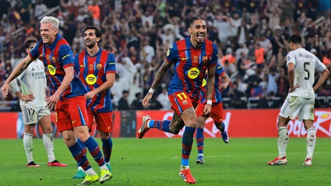 Drama El Clasico di Jeddah, Barcelona Kembali Angkat Piala Super