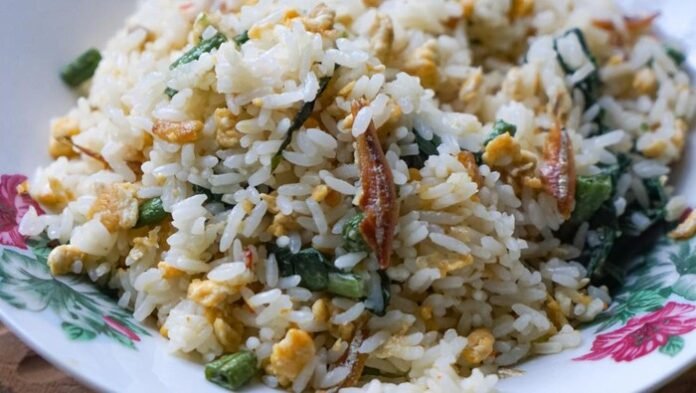 Resep Nasi Goreng Teri Rumahan, Praktis untuk Menu Sarapan Pagi