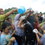 Air Mengalir, Doa Terlantun: Ritual Keramas Babakan Sambut Ramadan 1447 H di Tangerang