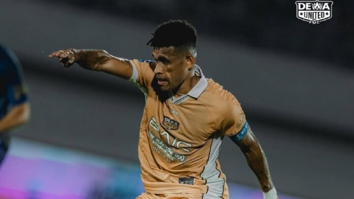 PERSITA - DEWA UNITED ricky kambuaya