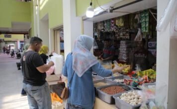 Pantau Harga Pangan di Pasar Anyar, Pemkot Tangerang Pastikan Stok Aman Jelang Idulfitri
