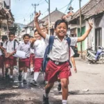 Cemas Tak Dapat Sekolah, Orang Tua Gantungkan Harapan di SPMB 2026