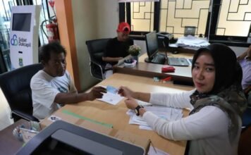 WFH Jalan, Pelayanan Tetap Ngebut? Ini Kondisi Nyata di Tangerang