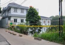 Longsor Ancam Jalan Ciater, Akses Dibatasi dan Risiko Susulan Mengintai