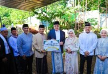 Tak Hanya Berkurban, Pemkot Tangsel Bagikan 10 Ribu Besek Demi Kurban Ramah Lingkungan