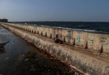 19 Kilometer Pantai Tangerang Bakal Dipagari Giant Sea Wall, Nelayan dan Ekonomi Jadi Taruhan