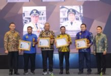 Tak Sekadar Bekerja, Benyamin Buktikan Transparansi Berbuah Penghargaan Nasional