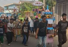 Riuh Ngeropok di Lopang: Saat Maulid Nabi Menyatukan Anak-anak hingga Orang Dewasa