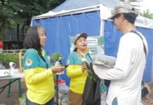 Jangan Buang Botol Bekas! Tangsel Kasih Bibit Gratis